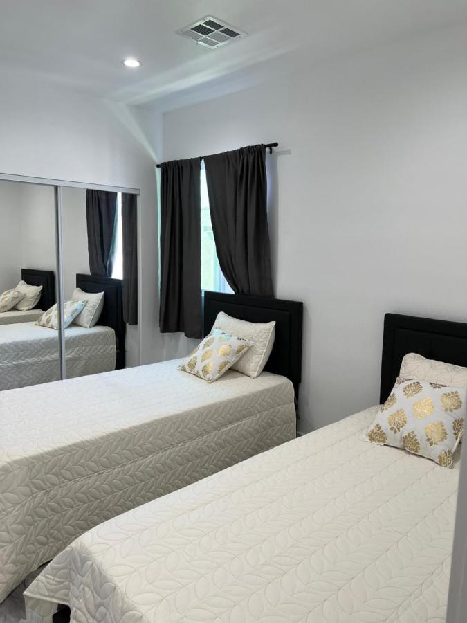 Ktown Hotel ลอสแอนเจลิส ภายนอก รูปภาพ